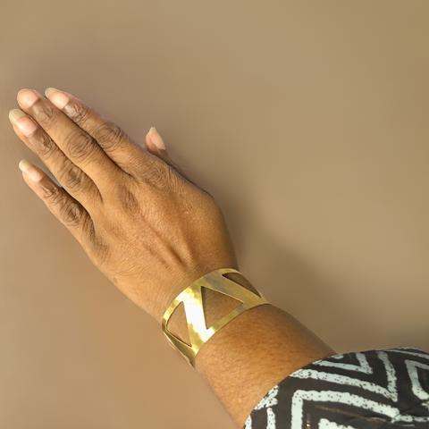 Gold Triangular Design Bracelet